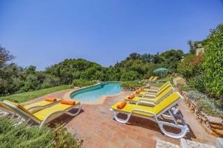 Villa Horta by Villa Plus - 3