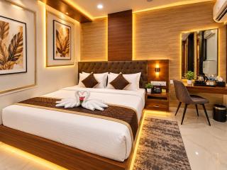Hotel Gand BelMont Suites Near Delhi Airport - Free Airport Pickup & Drop - 6