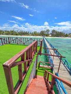 Kiwengwa Overwater Room - 1