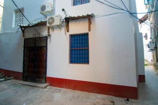 Port House - 2