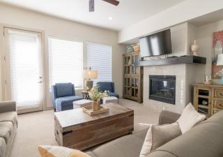 Desert Lily I Spacious End Unit I Clubhouse I Golfing I Kid Friendly - 7