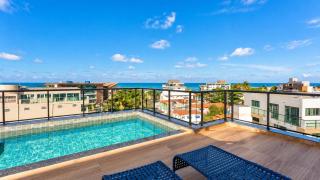 Centro da vila a 50m do mar com cozinha completa, varanda e piscina com vista panorâmica - 8