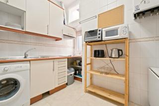 Apartamento luminoso con balcón en el centro - 5