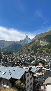 Cosy family home with Matterhorn view by Inspiringplaces Zermatt - 9