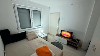 Sweet Cosy Apartment - 0