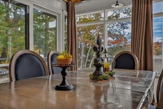 Cozy Muskoka Cottage on Harp Lake with Fire Pit and BBQ - 1