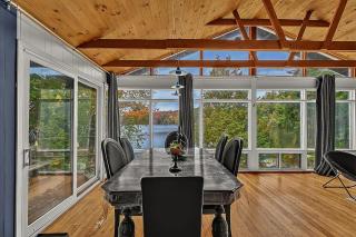 Cozy Muskoka Cottage on Harp Lake with Fire Pit and BBQ - 7