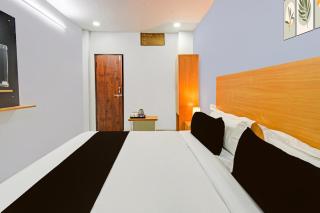 Hotel O RBS Square Inn Uppal - 1