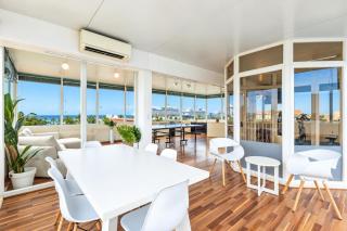Private Rooftop Pool & 360° Views | 4BR Penthouse by Bocobay - 4