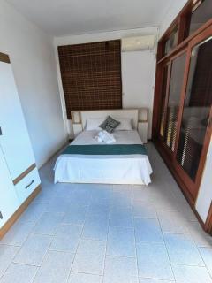 PrimoStay Tropical Pool Villa 3BR Flic en Flac - 8