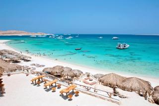 Al Hambra Beach Apartments - 6