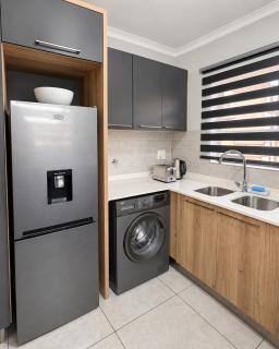 Luxury 1bed Serengeti OliveWood ORT Airport - 7