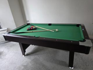 Cosy Hot Tub Hideaway with Pool Table! - 5