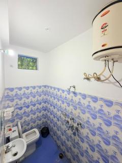 Sunshine Homestay - 4