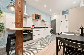 Apartamento moderno de 2 dormitorios y 2 baños - 9