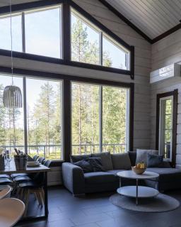 Rukantunturihuvilat, Ilves - 6