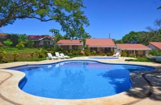 Cozy Tropical Villa , Beach, Nature and 3 Pools - 3