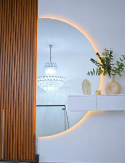 Penthouse with Private Jacuzzi, Terrace & Grill - 8
