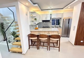 Penthouse with Private Jacuzzi, Terrace & Grill - 5