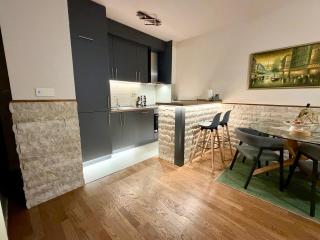 Marble Home - 2