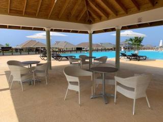 1BR Villa with pool access - 8
