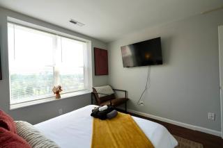 Cozy 2BR Forest Park • WashU • Delmar Loop - 1
