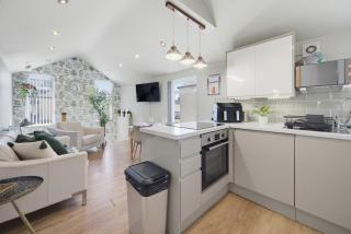 Charming Flat, short Distance from Stadium & City - 5