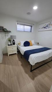 Modern 1BRM Private Suite - Free Parking- Near Henday - Pets Welcome - 8