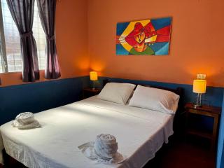 Hostal Harvest House - 7