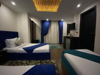 Golden Pyramids Hotel - 1