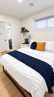 Modern 1BRM Private Suite - Free Parking- Near Henday - Pets Welcome - 9