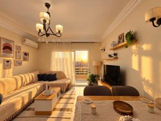 Madinaty Central warm apartment - 1