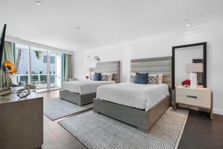 FontaineBleau Miami Beach Sorrento Private Ocean Luxury Suite - 5