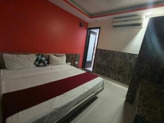 Hotel Prishani Suites - 1