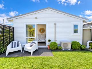 Riverhead Homestead Self-Contained Studio Apartment - 7