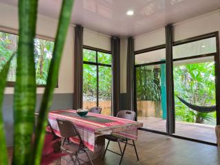Private Lions Den in Playa Cocles - 1