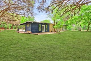 Wimberley Riverhaus - 7