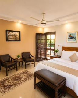 Indus Restor Murree luxury mountain view - 3