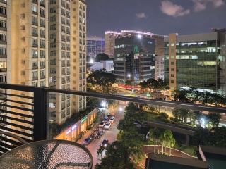 Chateau de Soleil by Araneta Suites - 2