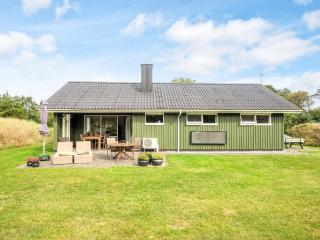 6 person holiday home in Blåvand - 6