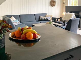 8 person holiday home in Urangsvåg - Ervik - 1