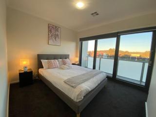 4BR 3BA Modern Townhouse at the Heart of Franklin - 7