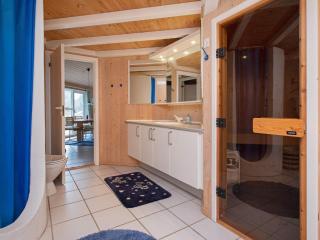 Luxury Oasis in Pot Strandby-By Traum - 6