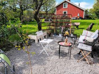 Tranquil Lake View Cottage-By Traum - 8