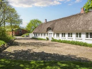 Idyllic Danish Farmhouse Retreat-By Traum - 8