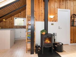 6 person holiday home in Fårvang - 1