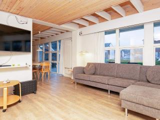 4 person holiday home on a holiday park in Blåvand - 1