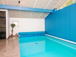 Idyllic Retreat with Whirlpool-By Traum - 9