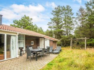Idyllic Retreat with Whirlpool-By Traum - 3