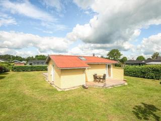 6 person holiday home in Hadsund - 6